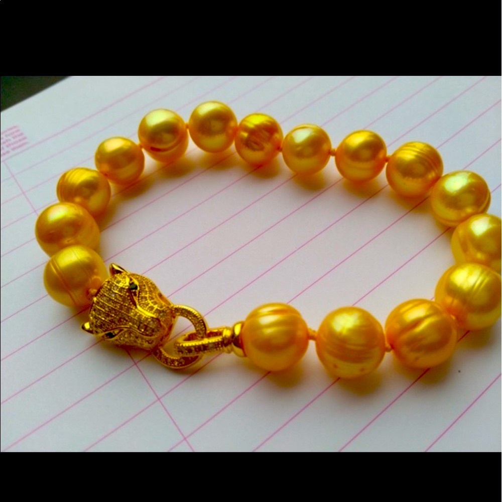 🔥PEARL BRACELET 🔥